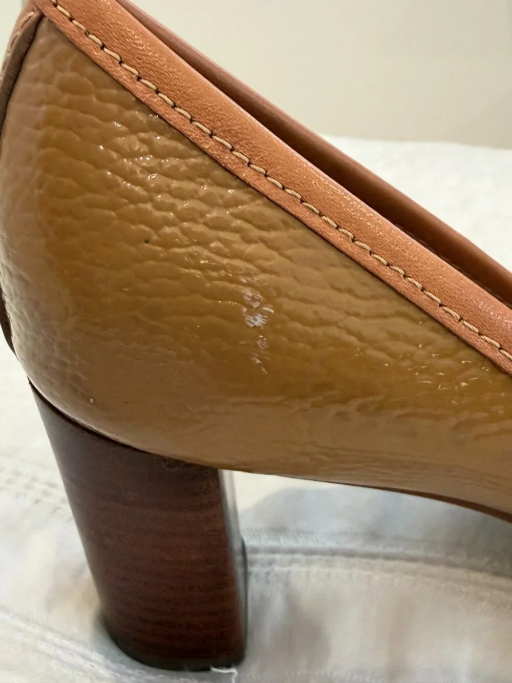 Tory Burch Aaden Mid-Heel Patent Leather Pumps Tan Size 8M